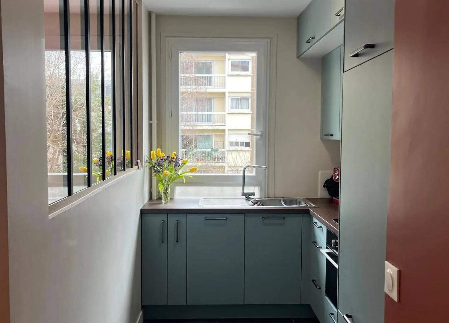 Apartment Paris - Gare Du Nord & Canal Saint Martin France